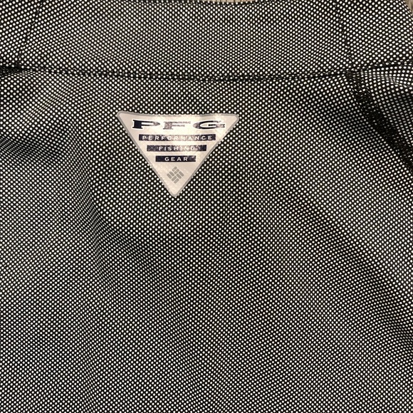 Columbia Omni Freeze Zero, reflective, 1/2 zip, long sleeve, NWOT 😁 - Picture 2 of 8
